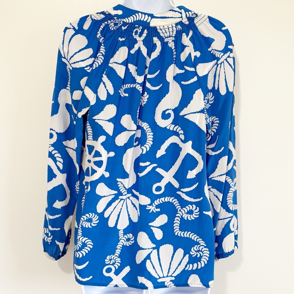 LILLY PULITZER Elsa Silk Top Blue Dock Hopper Print Size Small Nautical Blouse - Picture 2 of 9
